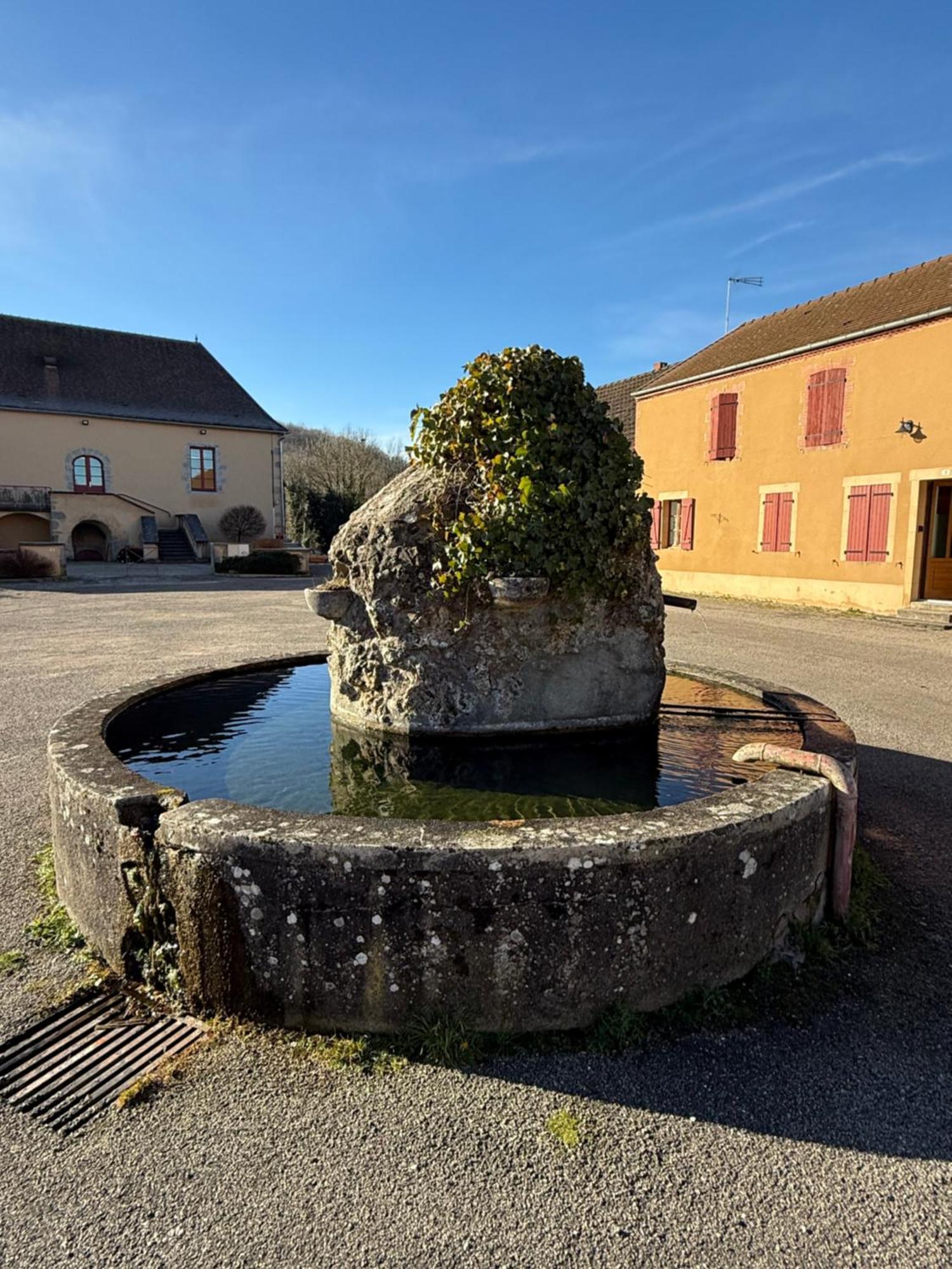 Gite De La Fontaine Saint-Andre-en-Morvan 외부 사진